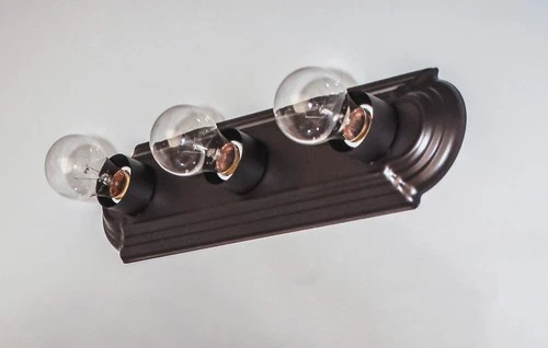 Maxim 7123 Essentials 18"W Vanity Strip - Picture 3 of 8