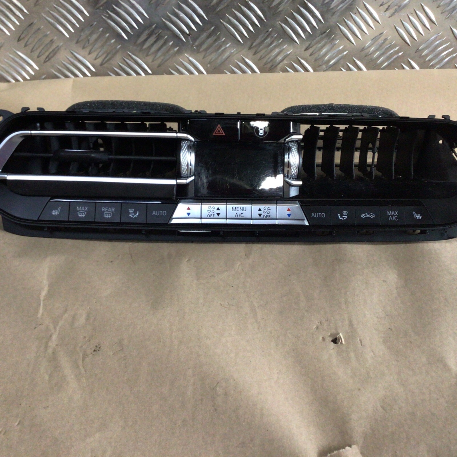 BMW 9458539 G05 G06 Control Panel Automatic Air Conditioning Fan 