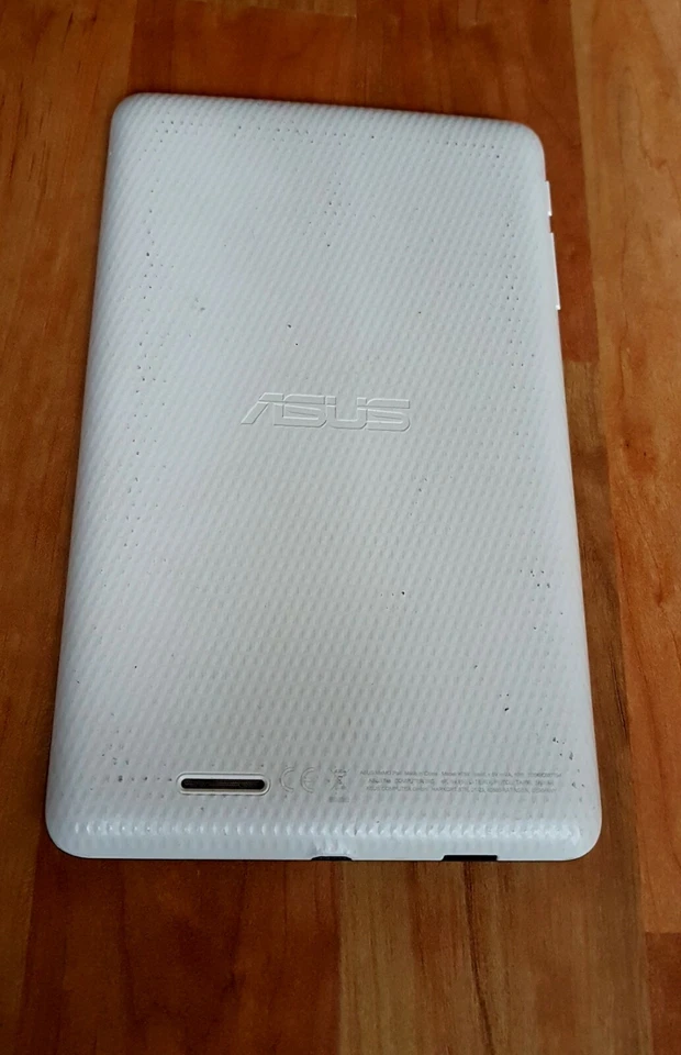 Asus MeMO Pad 7 K0W (ME172V) in weiß ( defekt ) - Bild 2 von 2