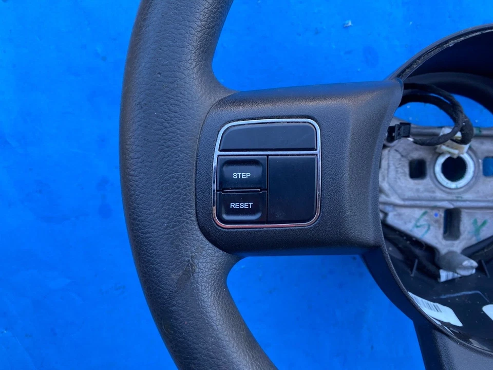 Volante Jeep Patriot 2007-17 genuino con interruptor de control de crucero conjunto OEM Foto 2 de 4