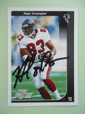 Alge Crumpler - 2002 Score Autographed Football card # 9 - Atlanta Falcons - TE