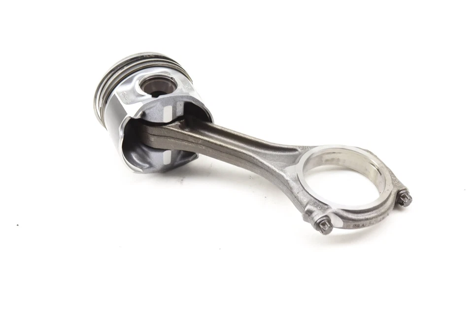 AUDI A7 QUATTRO 2014 2016 3,0 L - pistón con varilla de conexión 059107065 JE Foto 2 de 4