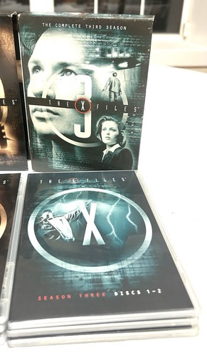 The X-Files Complete Seasons 1 2 3 Lot DVD Anderson & Duchovny - Picture 5 of 6