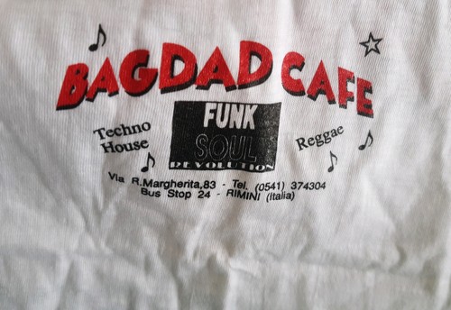 MAGLIETTA T SHIRT -BAGDAD CAFFE' RIMINI ANNI 80' - Foto 3 di 3