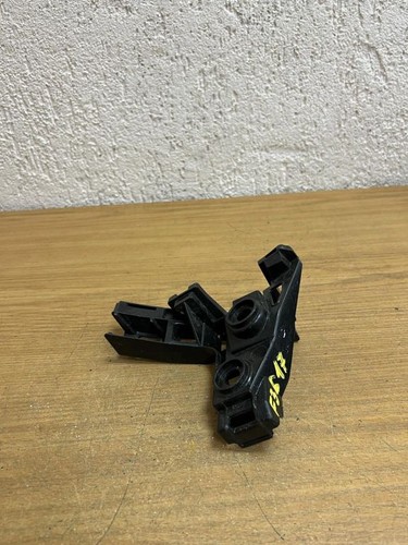 Volkswagen Golf VII 2015 Stoßstange hinten Halterung 109030800100 EPG37357