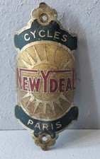Ancienne Plaque  de Vélo Cycles -NEW YDEAL- PARIS 