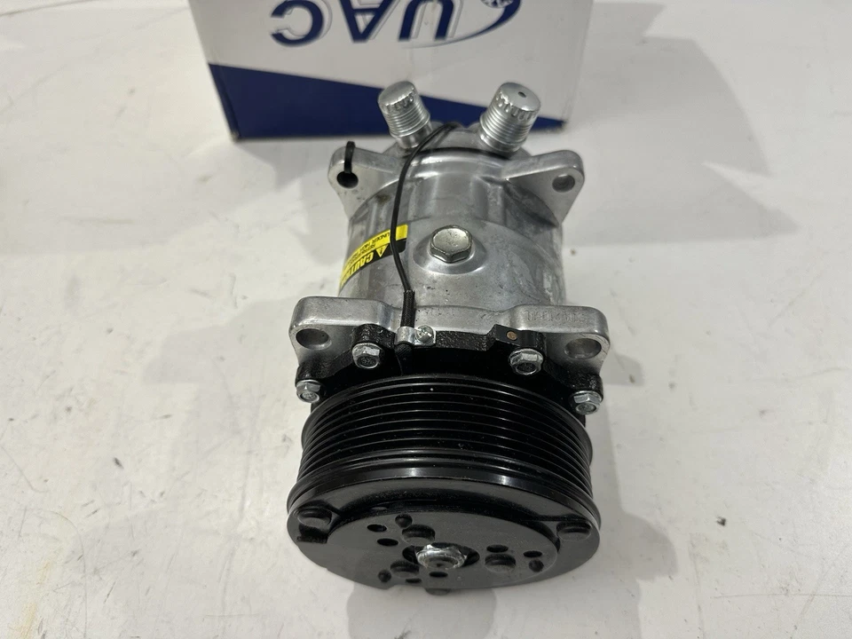 UAC CO 4514C AC Compressor fits 1967-1979 Chevrolet Camaro *READ* - Image 2 of 4