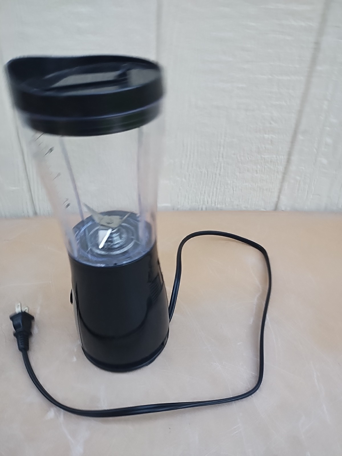Toastmaster Mini 15 Oz Personal Blender  Black