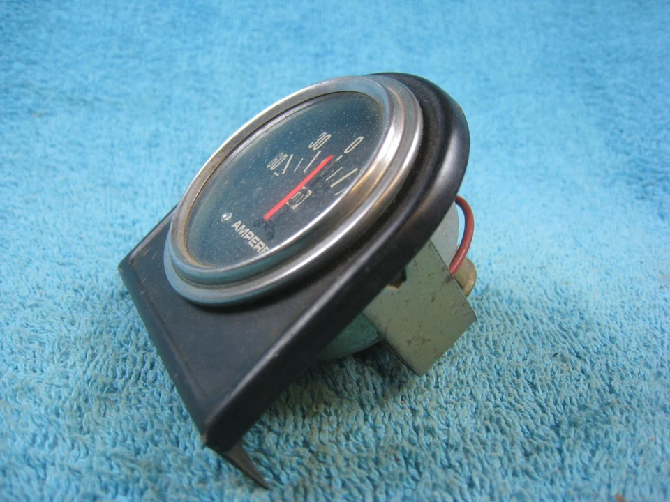 Medidor accesorio amperios vintage años 60 con panel de montaje 2" 12V AMP - FUNCIONA Foto 3 de 4