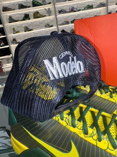 MODELO™ CERVEZA ARC TRUCKER HAT - Picture 4 of 5