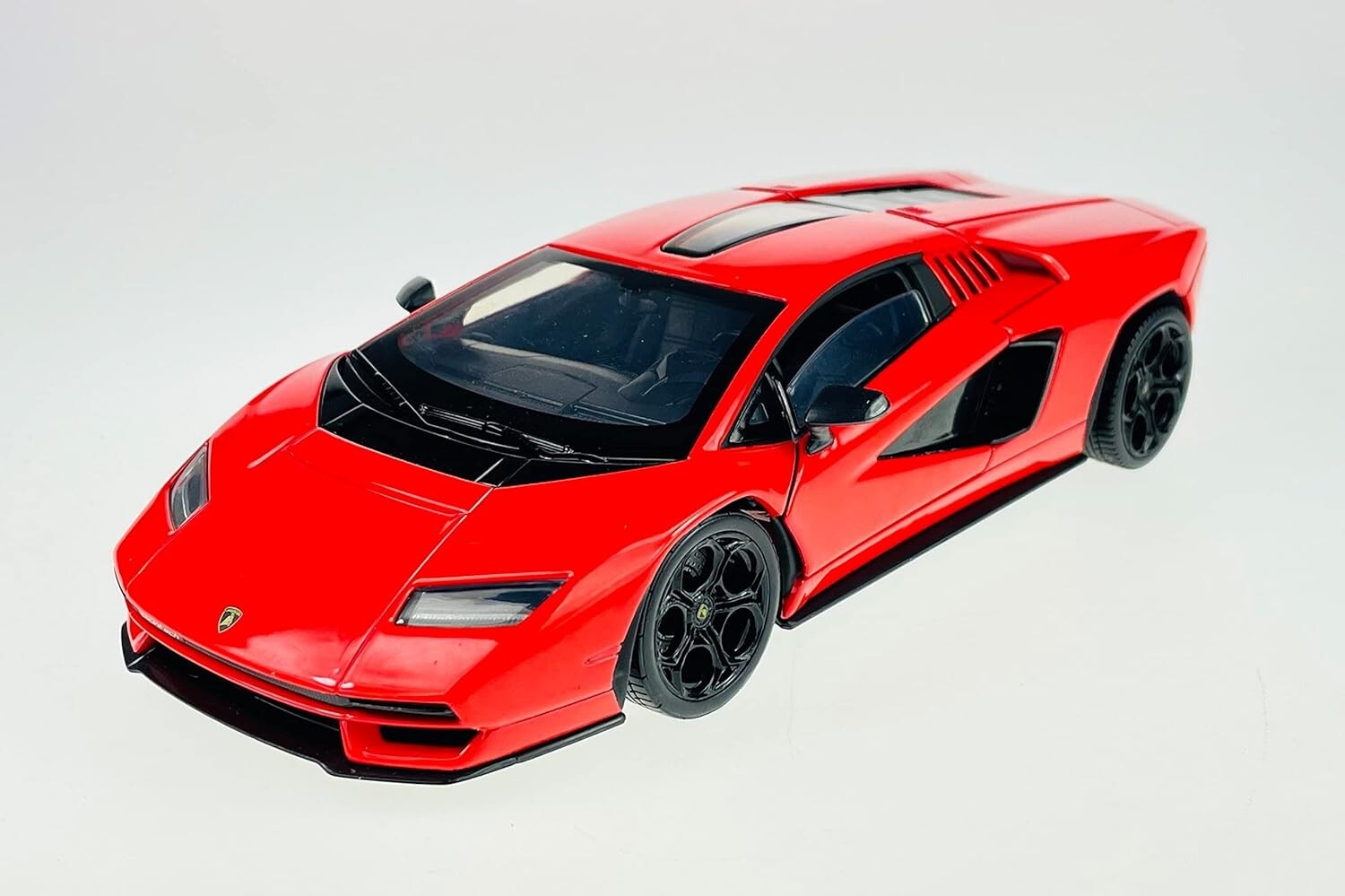 Welly 1:24 Lamborghini Countach LPI 800-4 Red Diecast Model Car - In Stock