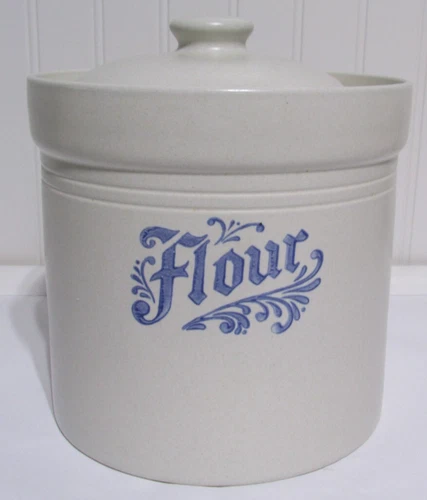 Pfaltzgraff Yorktowne Stoneware  Flour Canister
