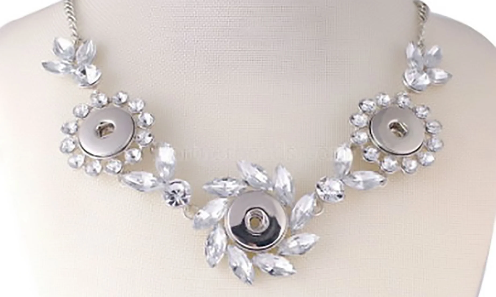 Multi Snap Necklace with 3 18mm Rhinestone Star Metal Snap Buttons