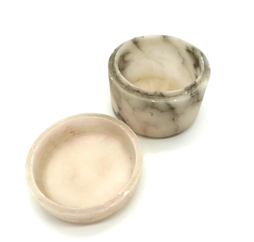 Vinatage Alabaster Glas mit Deckel ca. 2,25" hoch x 2,5" breit - Bild 2 von 4