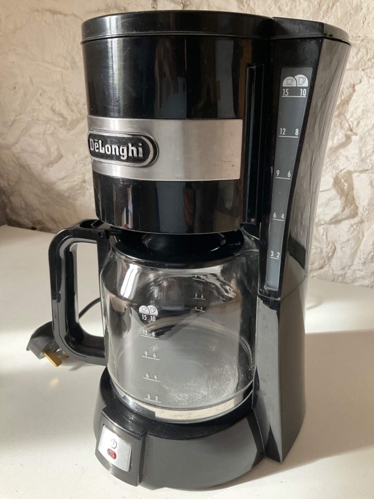 DeLonghi FILTER COFFEE MACHINE Ground Coffee 900W 1.3L Black. VGC eBay