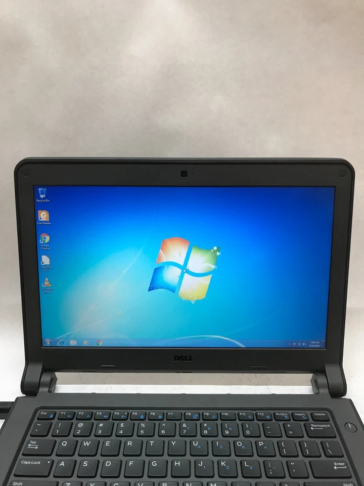 Dell Latitude 3340 13" Celeron 8GB RAM 500GB HDD Windows 7 NO BATTERY C-Grade DW - Image 2 of 4