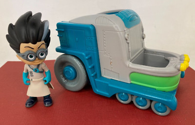   PJ Masks   Romeo's Lab / Car / Vehicle & 9cm Action Figure