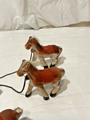 Vtg JAPAN Ceramic HORSE FAMILY Mare & 5 Colts Foals Brown w White Red Saddle - Picture 5 of 9