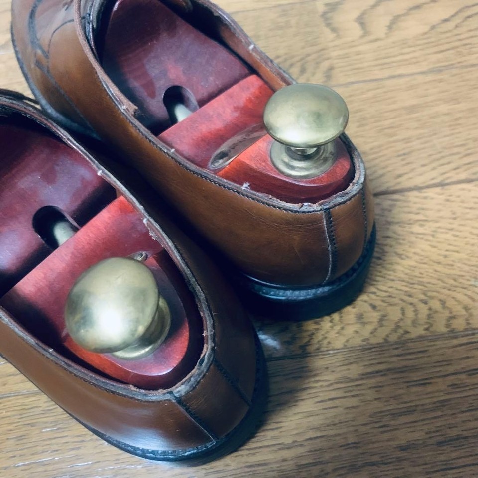 J.M. Weston, made in France, split-toe, size 7, with shoe trees. #1024 ...