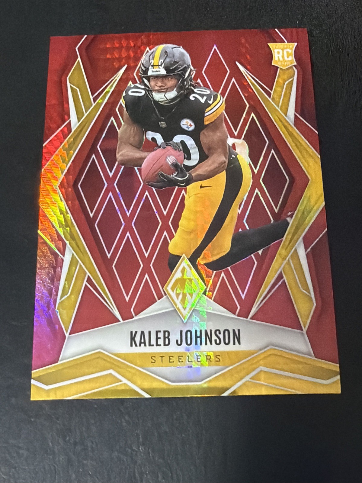 2025 Panini Phoenix - Kaleb Johnson #182 Red Hyper /399 (RC) Steelers
