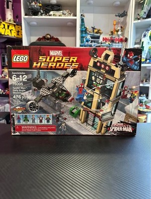 LEGO Marvel Super Heroes Spider-Man Daily Bugle Showdown 76005