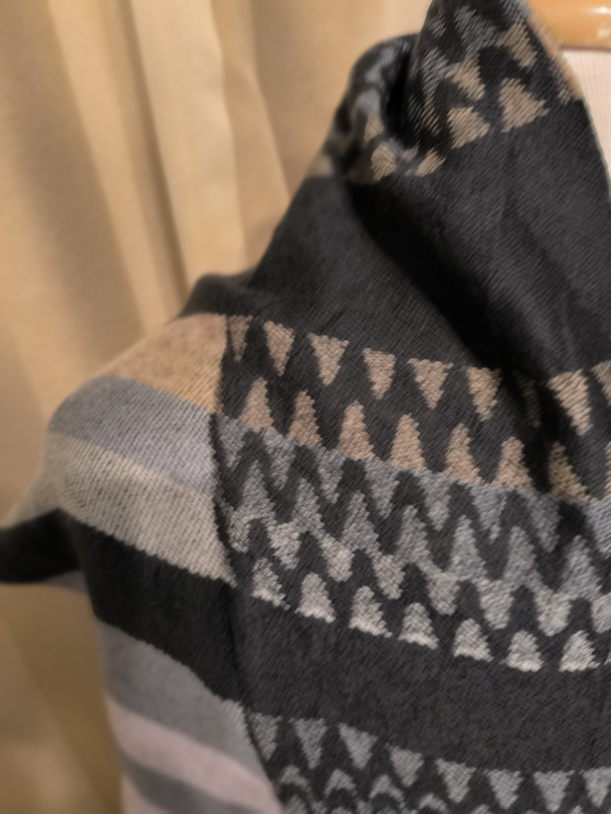 Fabulous Preloved  Missoni Designer Scarf image 10