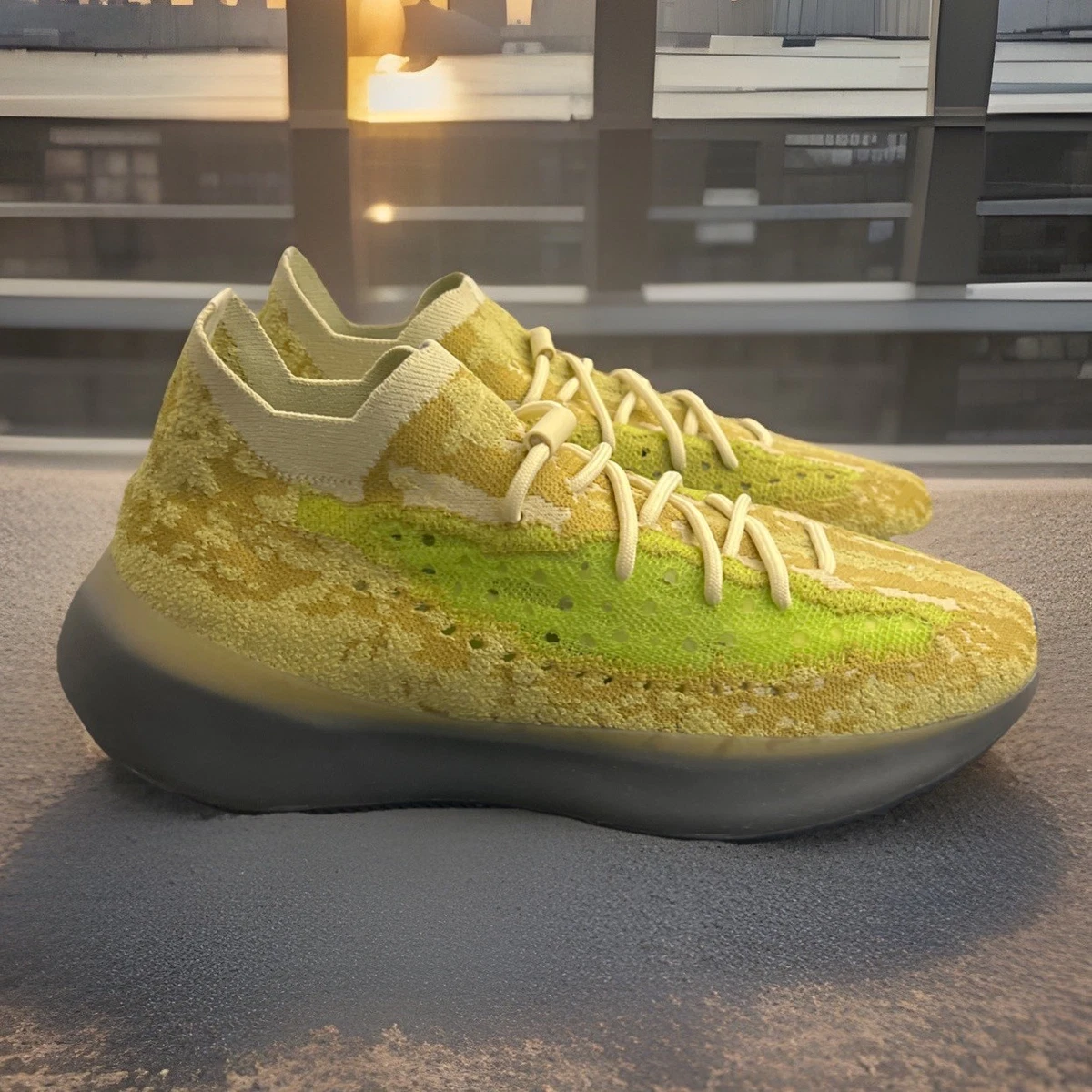 Preços baixos em Yeezy Boost 380 | eBay