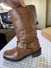 Size 8 Western Boots