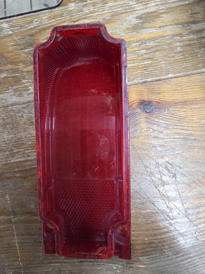 1966 Chevelle Malibu Tail Light Lens GUIDE 13 SAE STDB 66 OEM Lens - Image 3 of 4