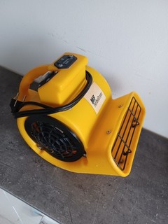Radialgebläse Baulüfter Bautrockner Baugebläse Bodentrockner 360m³/Std. 230V