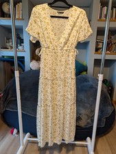 Women's White With Yellow Floral Cinch Tie Waist Dress Size L