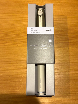 ZENTO Signature Model 0.7mm Ballpoint Pen Champagne Gold