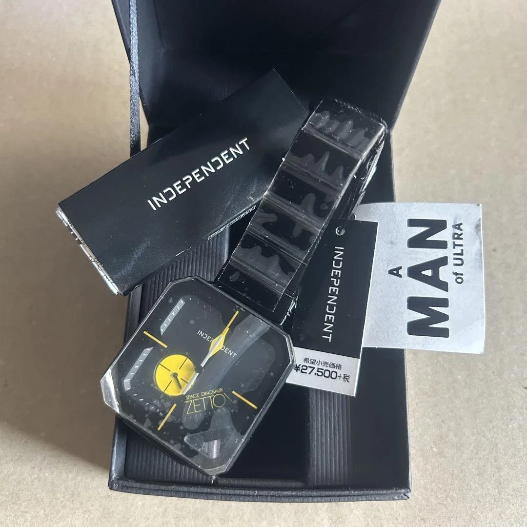 Ultraman Citizen Independent Zetton Watch Stainless Steel Black IP 41mm