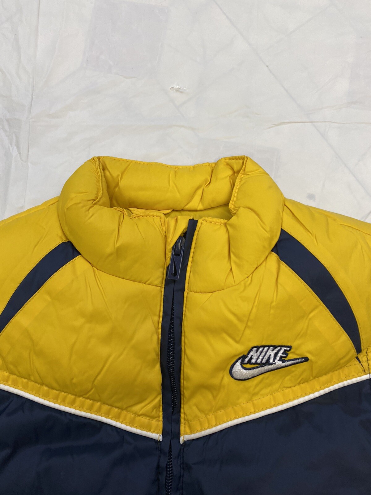 Nike Winter Puffer Vest Blue \u0026 Yellow 
