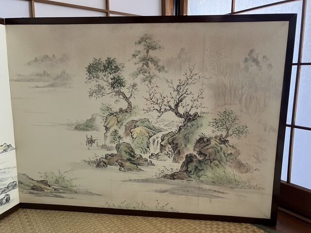Picture 3 of 12