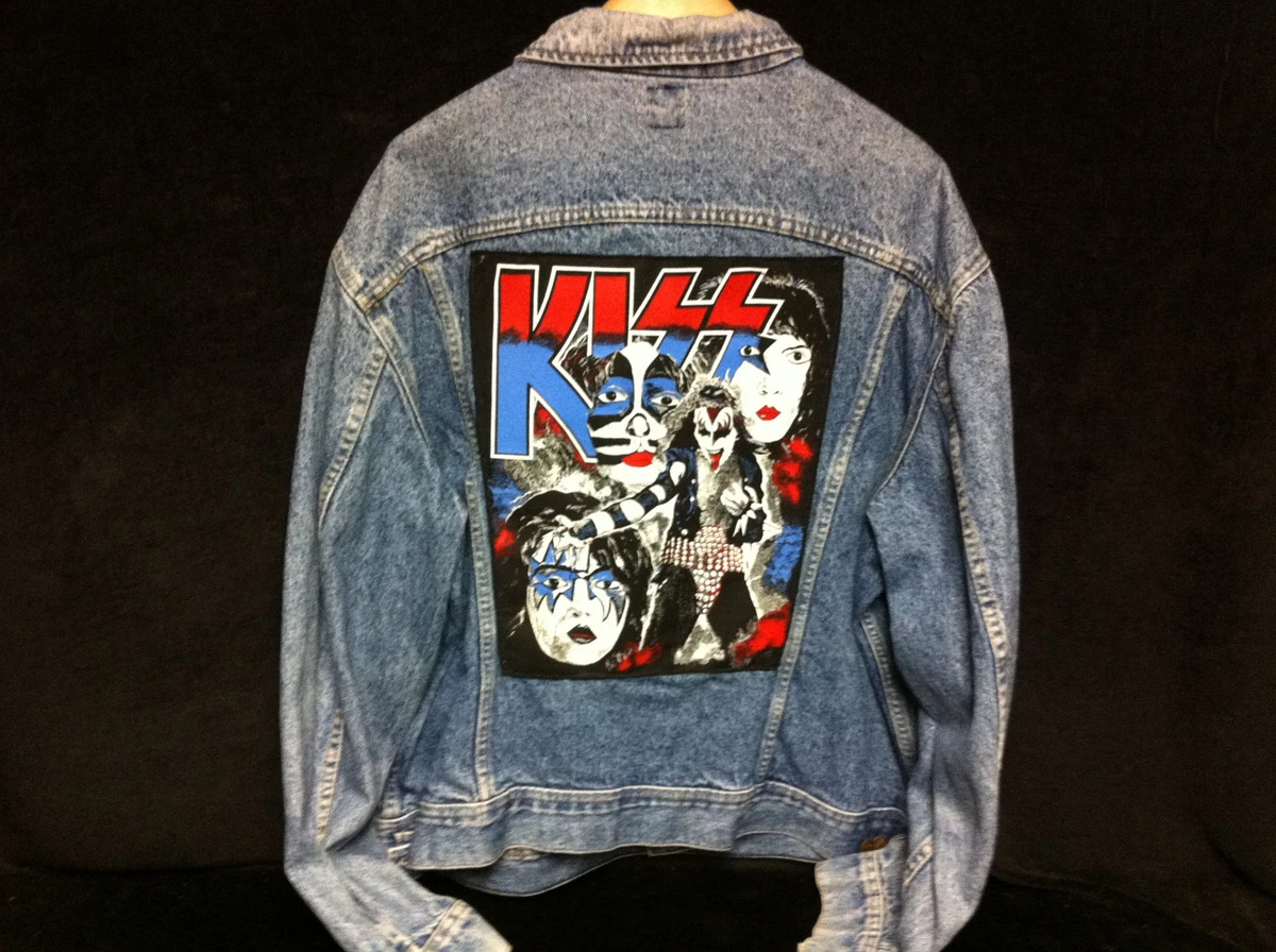 Vintage 1980s LEE 220 Medium Wash 48 L Denim Jacket with KISS Back Patch!!