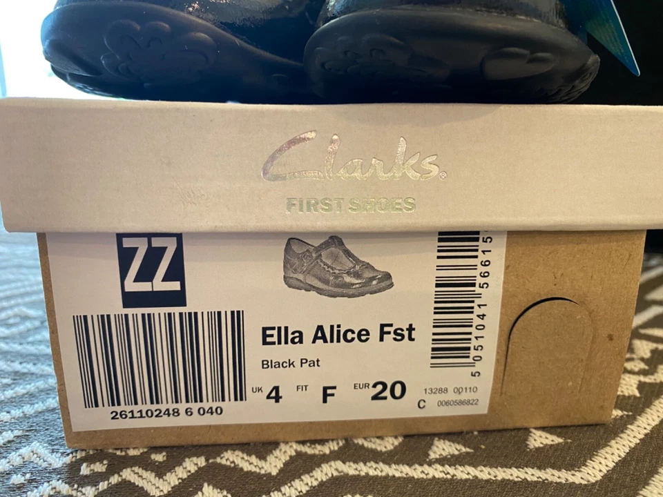 Zapatos de bebé Clarks Ella Alice talla 5 (US) Foto 4 de 4