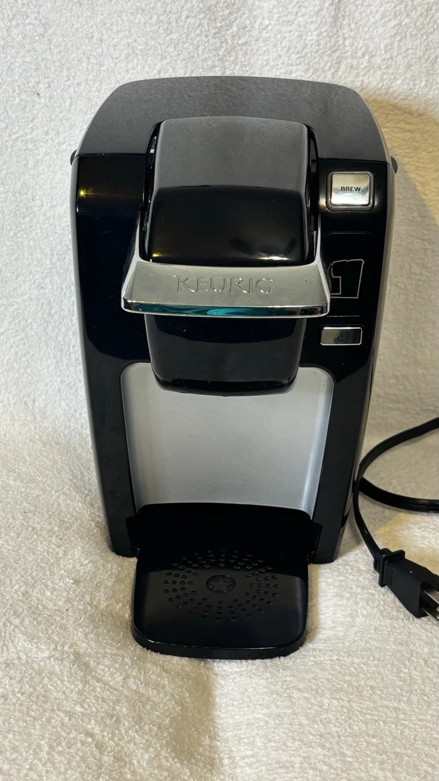 KEUTING Mini Single Serve Cup Coffee Maker Black No Pull Gut Tray
Opens in a new window or tab