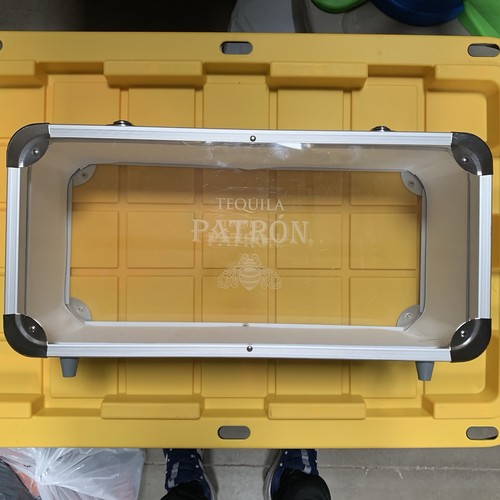 Mint PATRON TEQUILA Clear Acrylic Metal Hinged Promo Handled Carrying Case