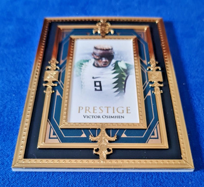Futera Unique 2023 - Victor Osimhen - 09/10 - Gold Frame