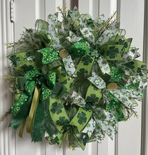 LARGE St Patrick  s Day Wreath 26  Thick  Full Indoor Outdoor Green Shamrock
