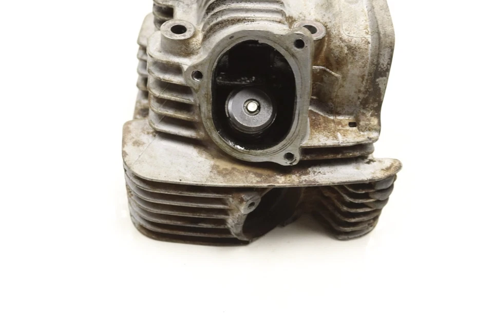 Yamaha Moto 4 225 2x4 88 Engine Head 15A-11110-01-00 52211 Foto 2 de 4