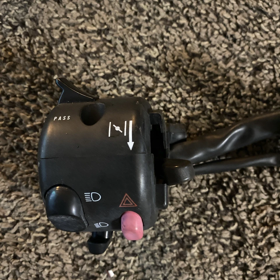 Interruptor de control lateral izquierdo Triumph Adventurer 900 1999 faro señal bocina estrangulador Foto 3 de 4