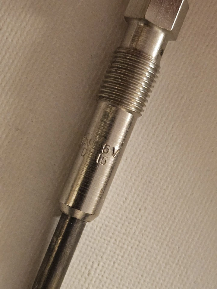 4XNEW GLOG PLUGS CHAMPION FOR AUDI 1.4TDI 1.9D 2.0 TDI N10591602 N10591603 CH700 - Image 4 of 4