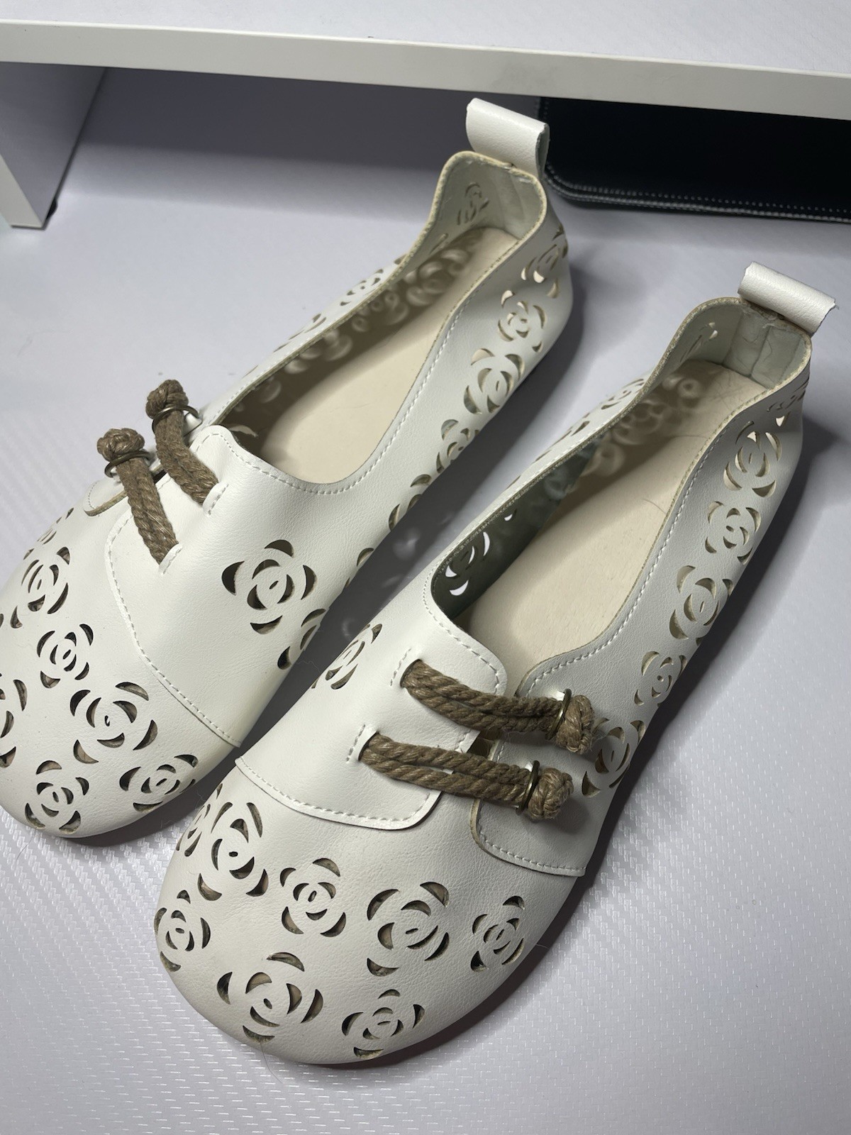 SAOLA Scarpe singole da donna estive vuote floreali casual outdoor morbide piatte (B7)