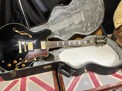 Epiphone Sheraton II Electric Guitar Ebony Circa 2005 w Case