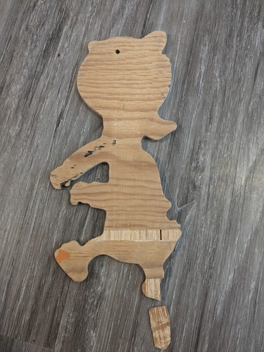 Vintage Disney And Looney Tunes Hand Cut And Painted Wood Figure Display - Picture 13 of 18