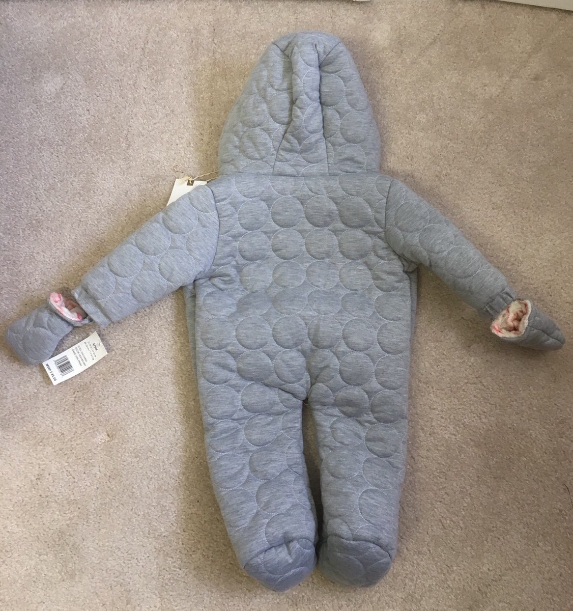Combinaison De Neige Bébé Jessica Simpson - Taille 6-9 Mois, Grise, à Capuche - Occasion Très Bon état