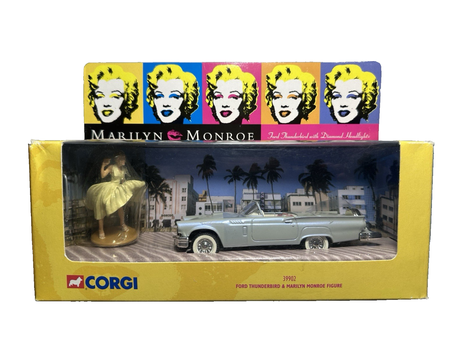 Corgi 39902 Ford Thunderbird & Marilyn Monroe Figure