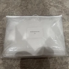 Parachute Medium Down Alternative Standard Pillow New
